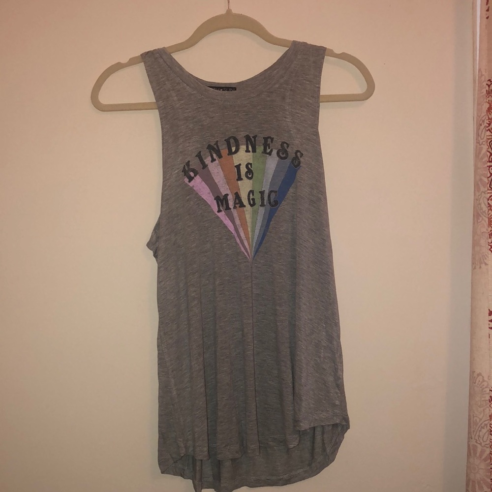 Grey tank top